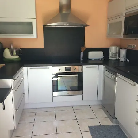 T2 De Laurette Avec Garage Et Parking Privés Appartamento Rodez