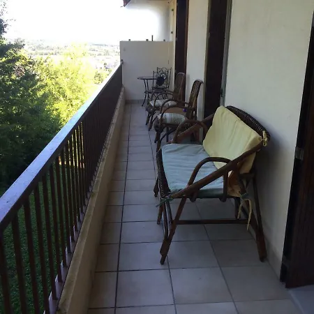 T2 De Laurette Avec Garage Et Parking Prives Lägenhet *