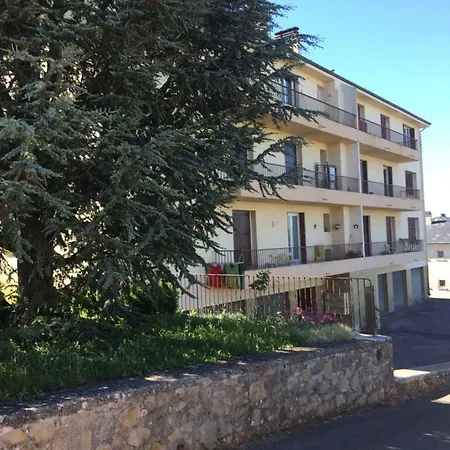 Appartamento T2 De Laurette Avec Garage Et Parking Privés