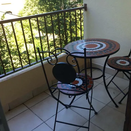 T2 De Laurette Avec Garage Et Parking Prives Rodez